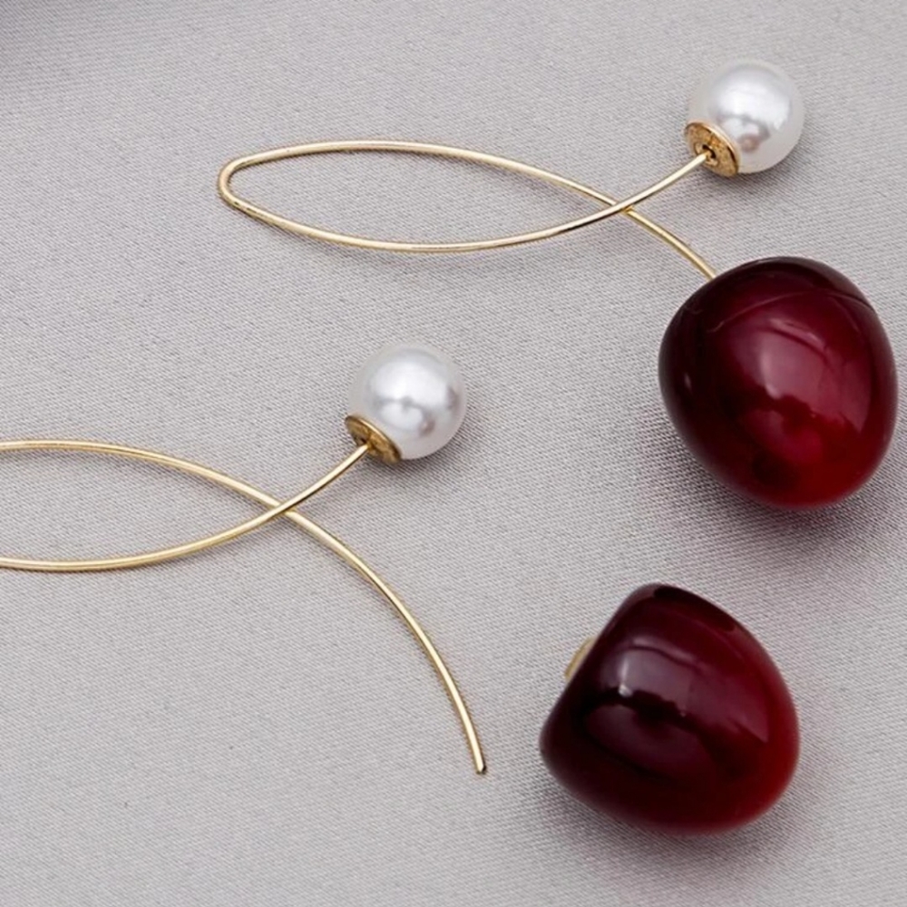 NWT Trending and chic cherry earrings/ drop earrings/ cherry earrings/